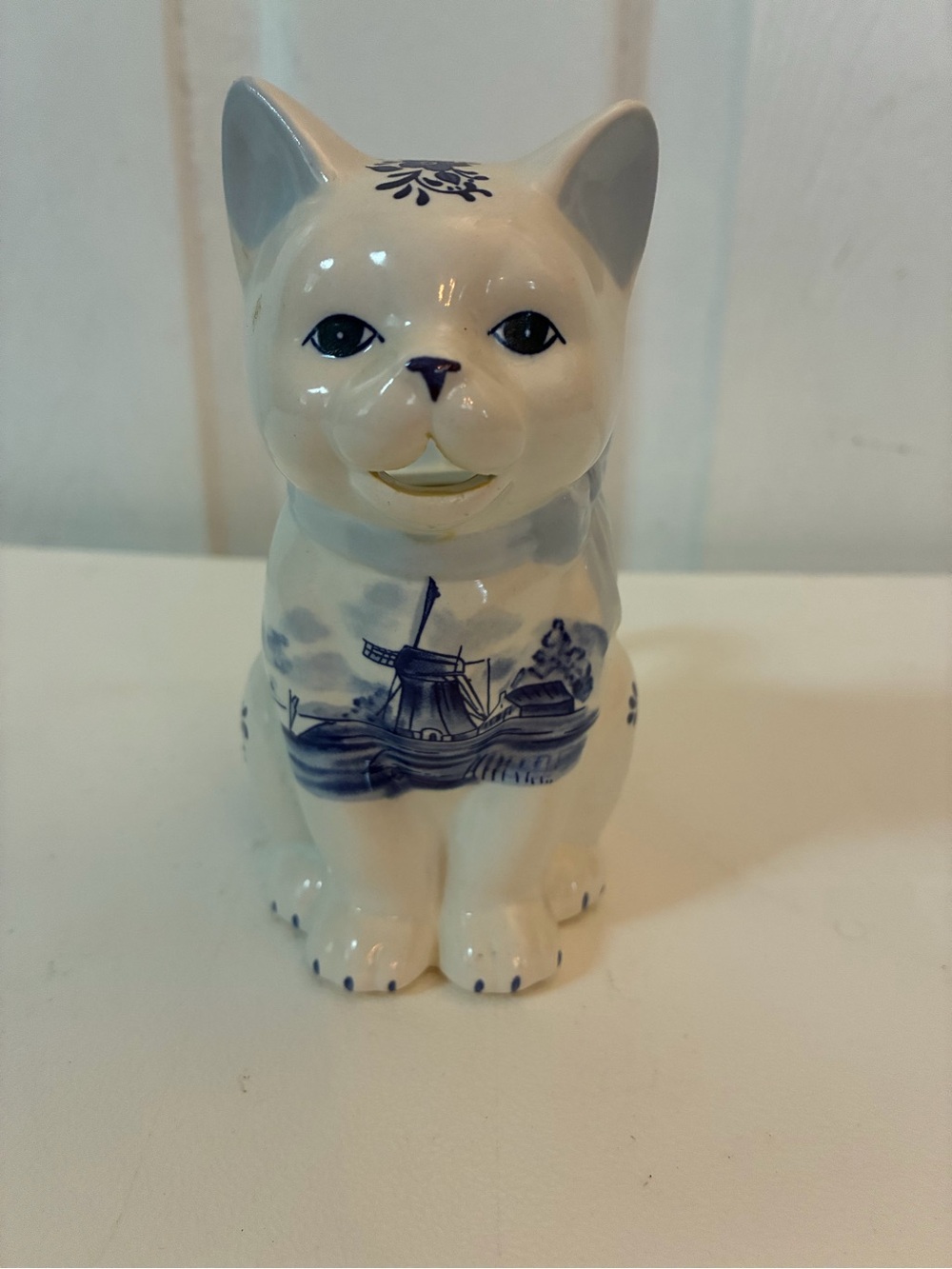Delft Blue Elesva Ceramic Cat Creamer Pitcher Made in Holland Cottagecore - Picture 2 of 6